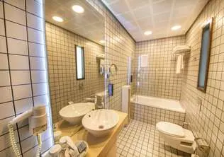 Complete tiled bathroom renovation service